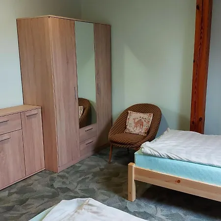 Апартаменты Voros Apartman Балатонфеньвеш